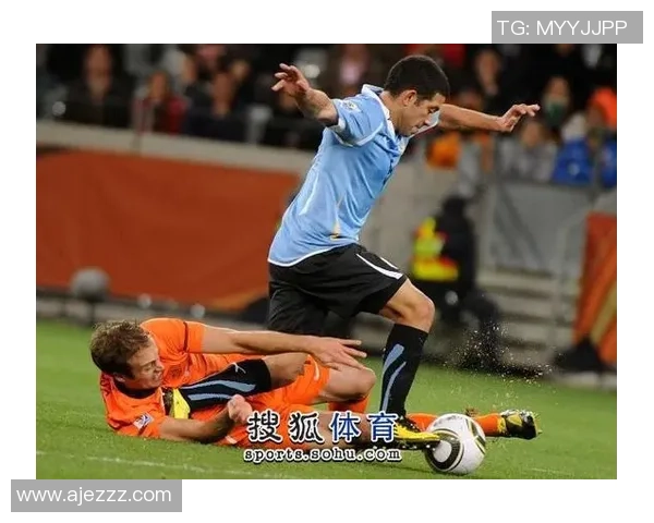 波兰与乌拉圭激战成和比分揭晓精彩瞬间回顾 波兰与乌拉圭激战成和比分揭晓精彩瞬间回顾